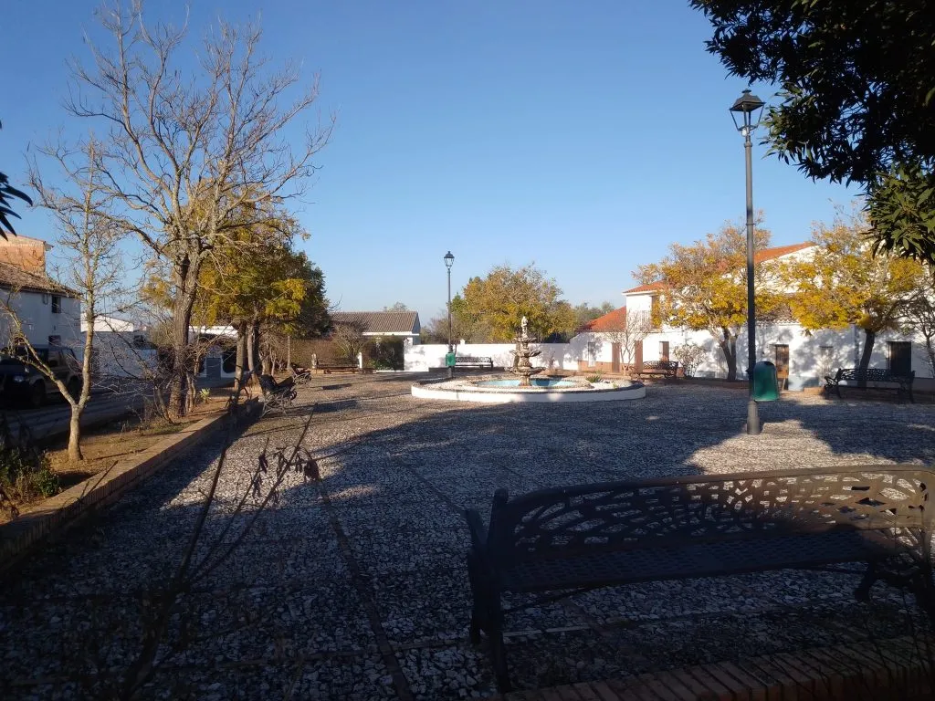Plaza San Sebastián. Cumbres de San Bartolomé.