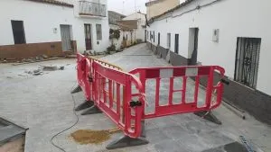 Avanzan los trabajos del PFEA en las calles Corredera y calle Higuera.
Estos t...