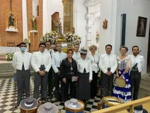 Agradecer al Ayuntamiento de Cumbres de San Bartolomé y a la Hermandad de la Vi...