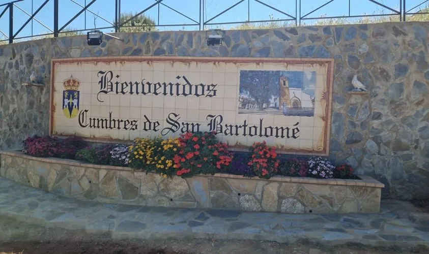 Seguimos trabajando en la adecuaciΓ³n y mantenimiento de nuestro municipio. Ayto ...