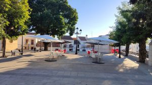 #SEGUIMOS  #TRABAJANDO
 Un día más a pie de calle, un día más apostando con esfu...