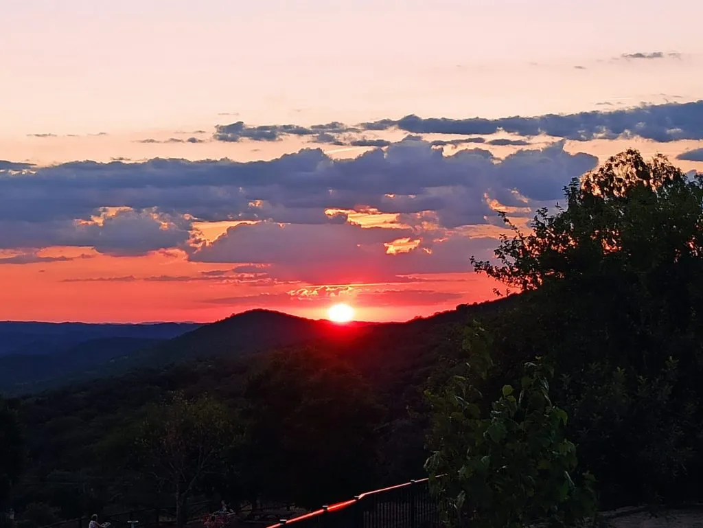 #PuestadeSol
Cumbres de San Bartolomé
#Unmundo #rural
#turismo
#SIERRA